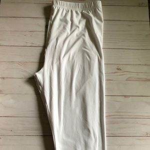 White leggings. Brand new